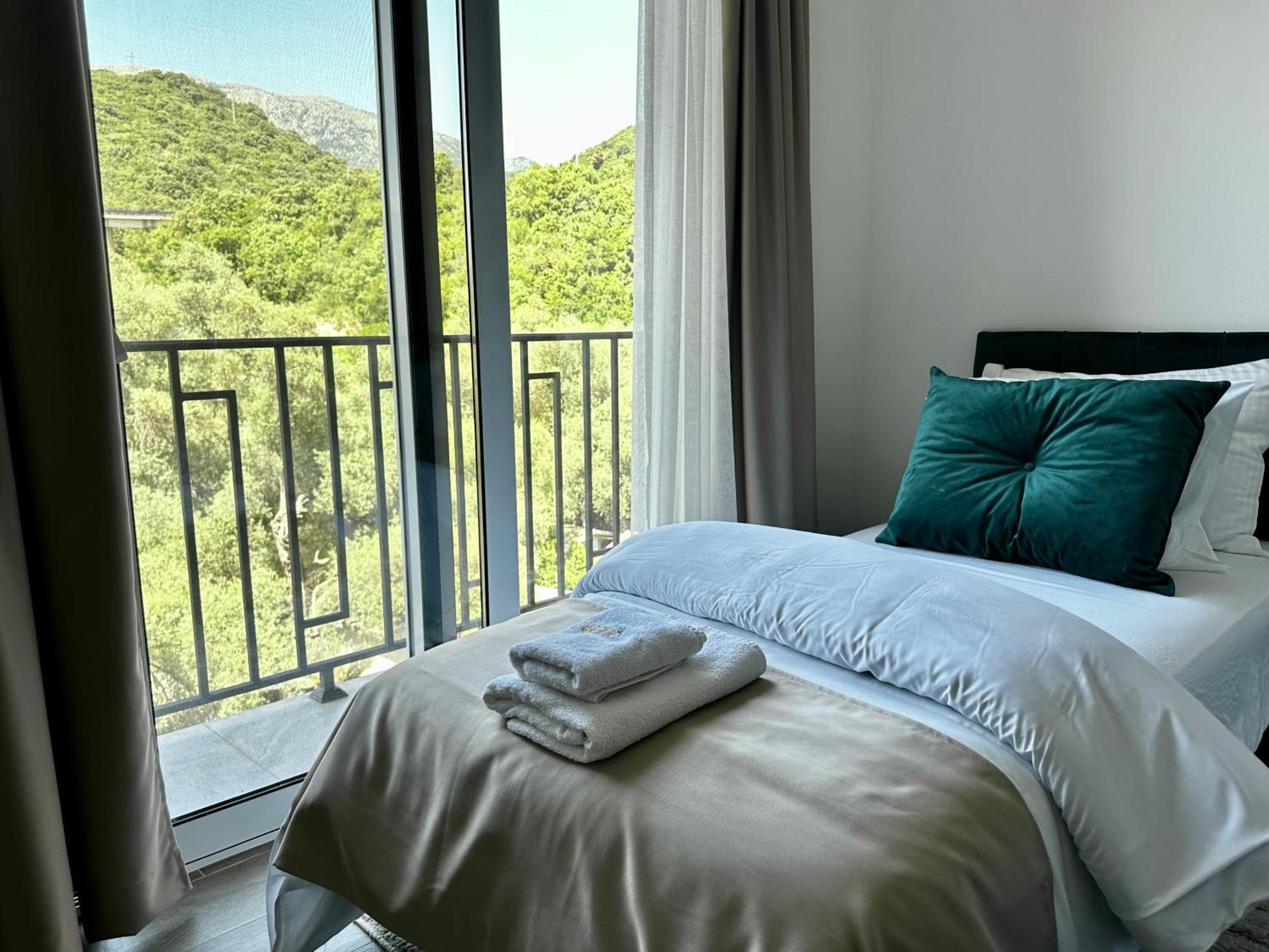 Akhdar Apartments Utjeha Bagian luar foto
