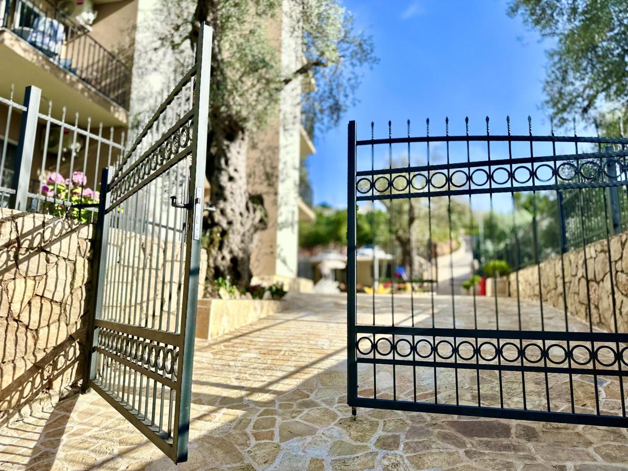 Akhdar Apartments Utjeha Bagian luar foto